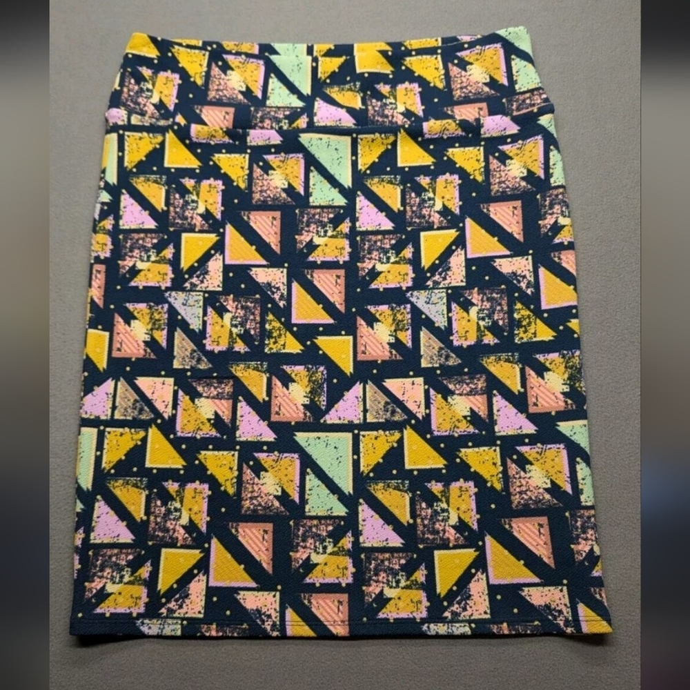 NWOT LulaRoe Cassie Skirt Sz M